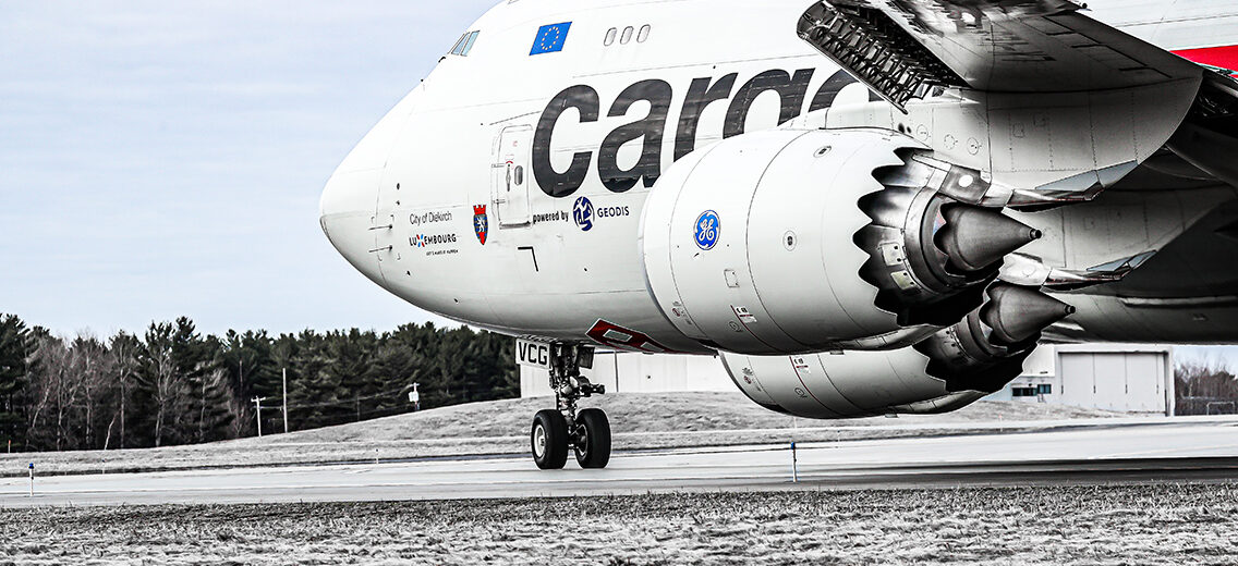 photo of cargo airplane